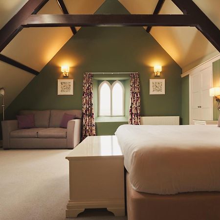 ホテル Rose And Crown Yealmpton エクステリア 写真
