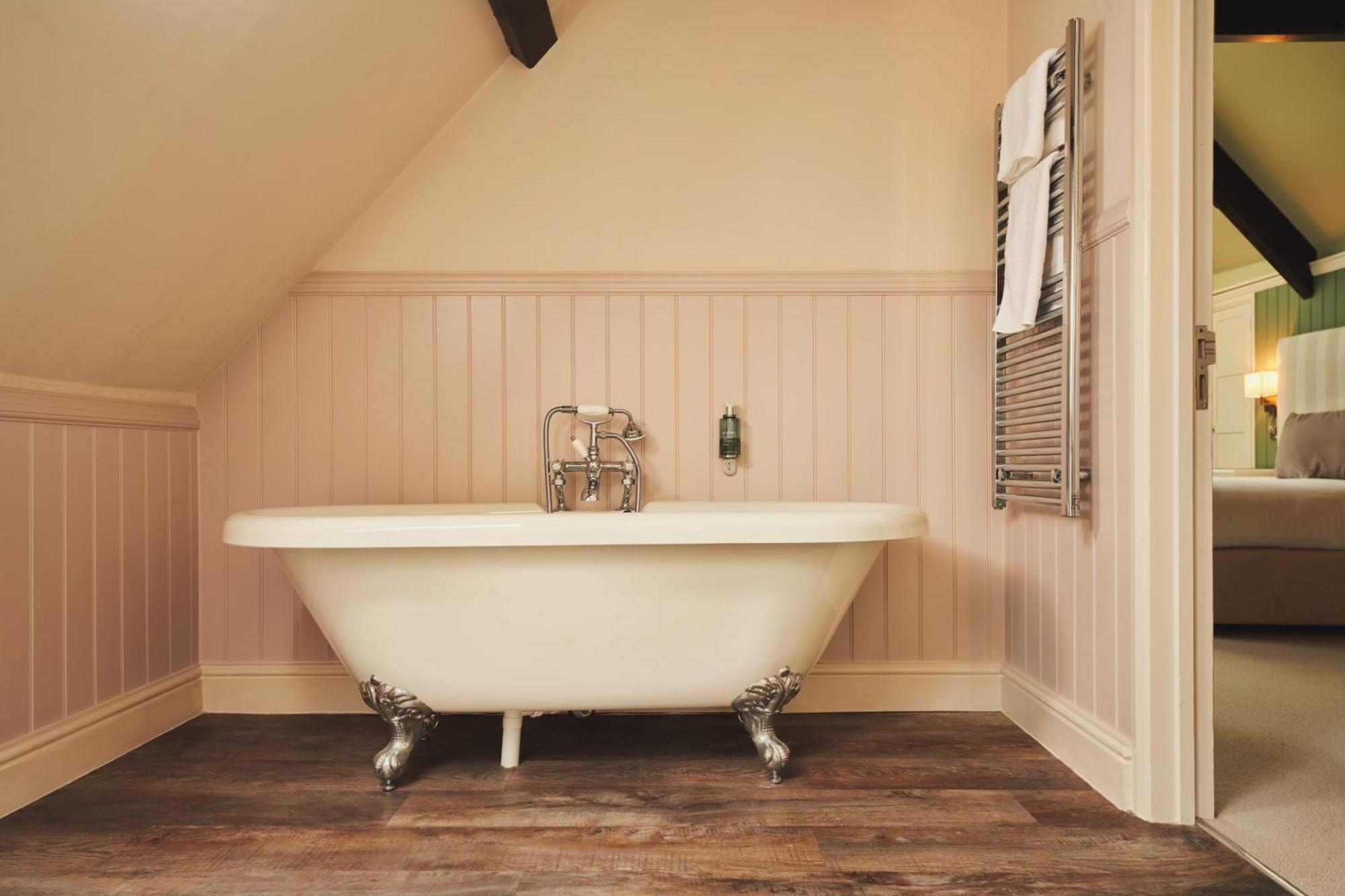 ホテル Rose And Crown Yealmpton エクステリア 写真